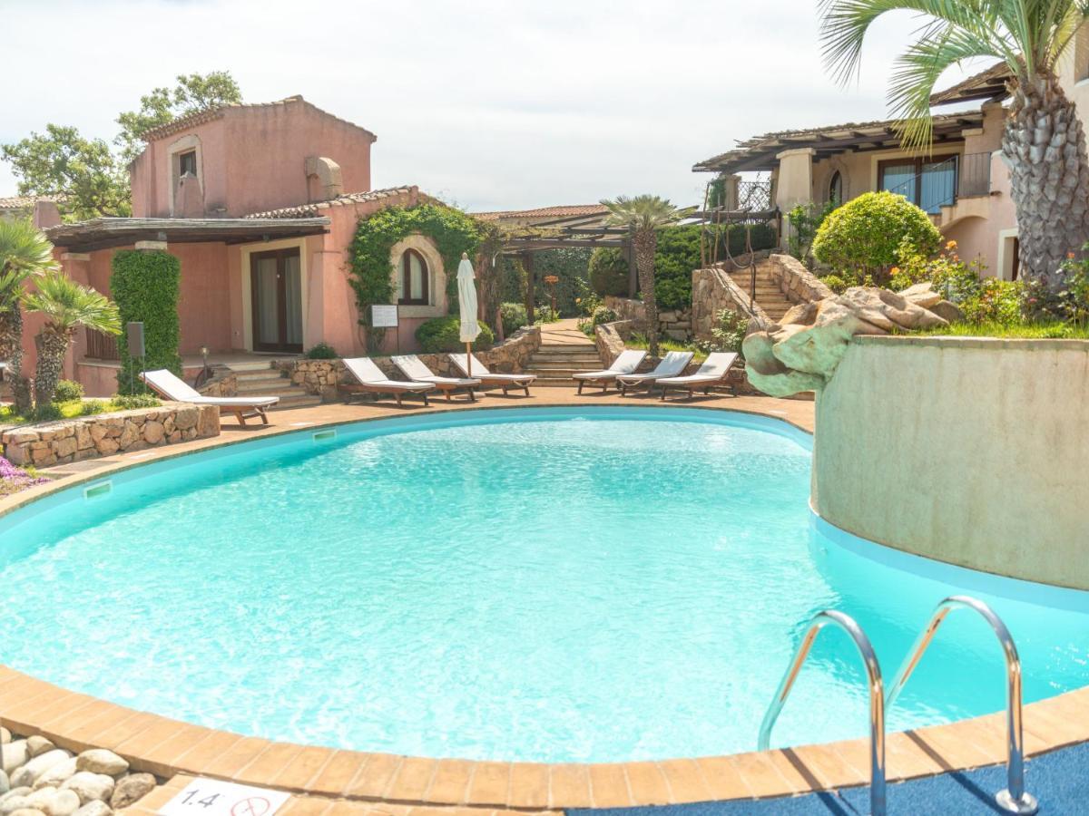 Holiday Home Corbezzolo 8 - Vista Village By Interhome Porto San Paolo  Extérieur photo